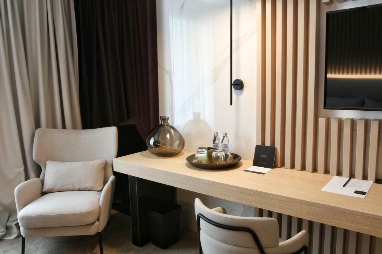 Pod Zidom Rooms Zagreb Bagian luar foto